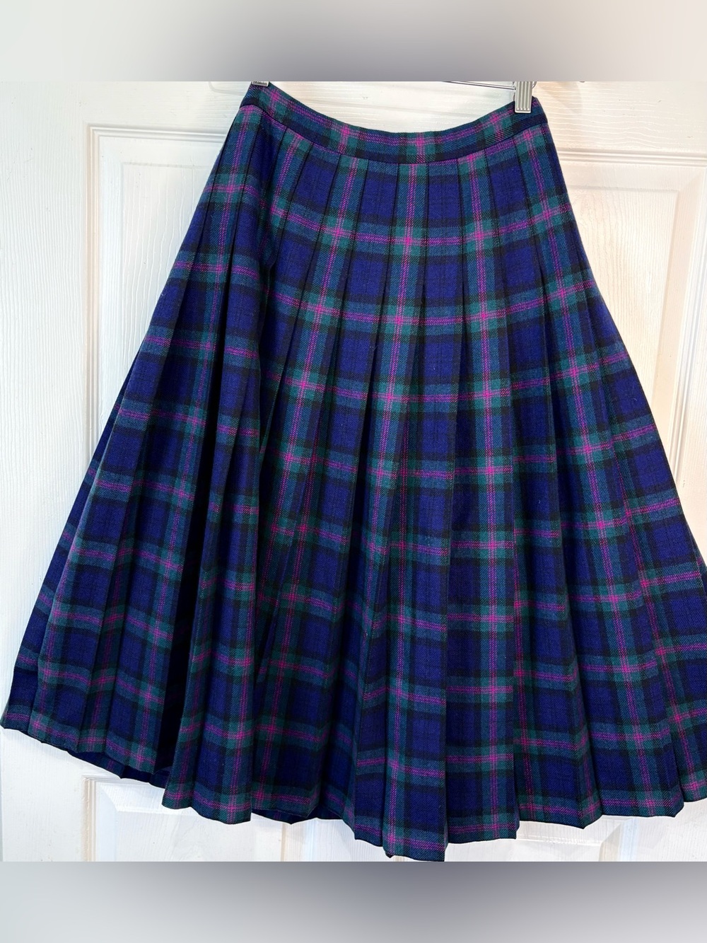 Vintage 70s Pendleton Baird Tartan Pleated 100% Virgin Wool Skirt, size 8